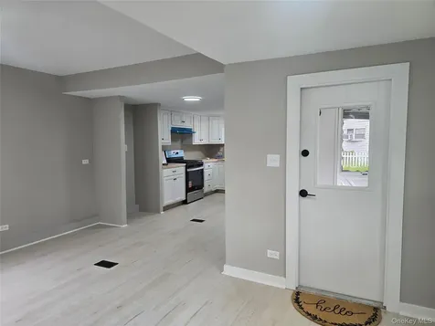 16 Jennifer Court Poughkeepsie NY 12601
