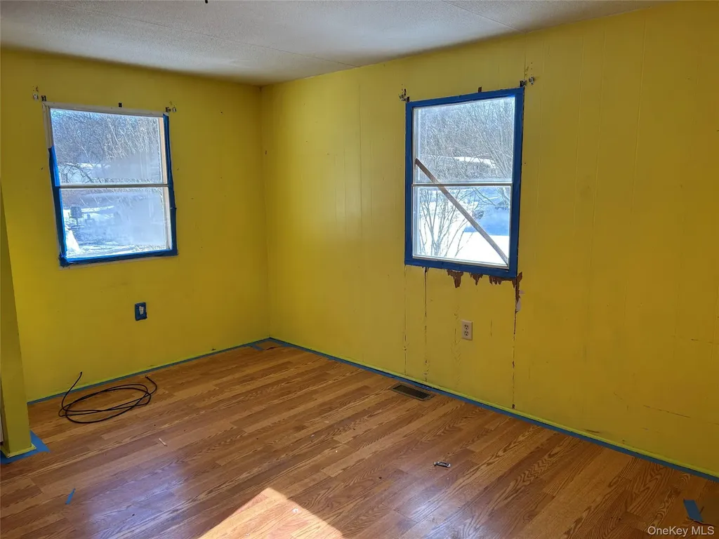 34 Dogwood Loop Bloomingburg NY 12721