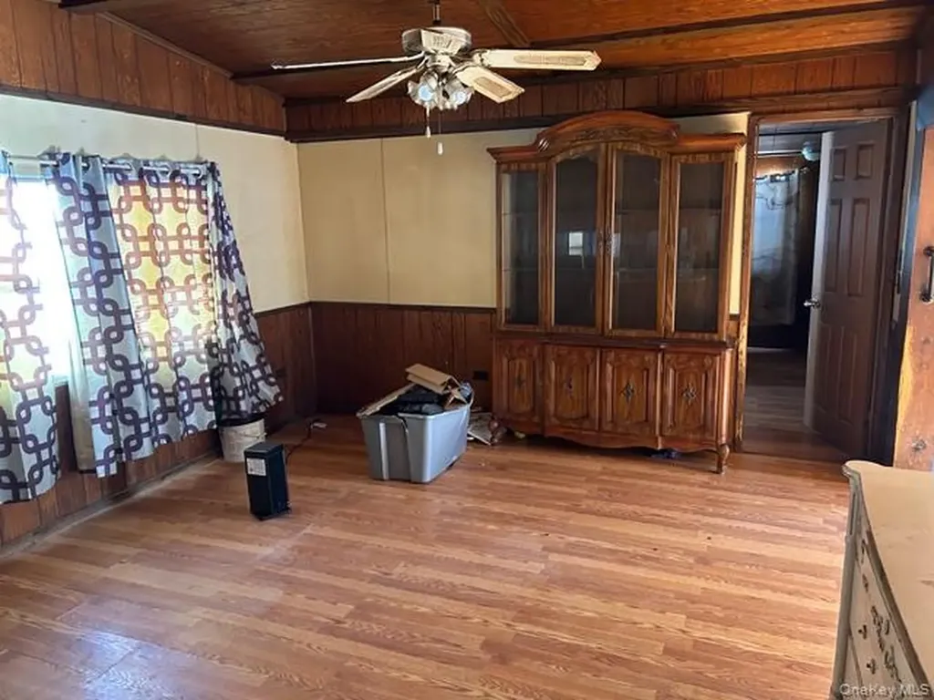 34 Dogwood Loop Bloomingburg NY 12721