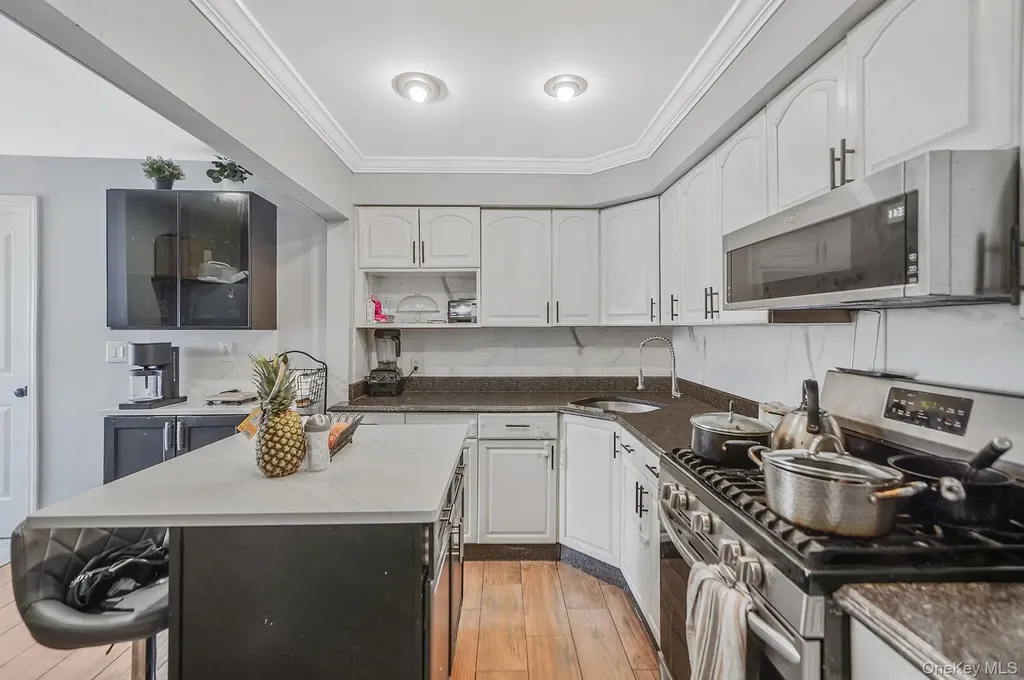 22 Eisenhower Avenue Brentwood NY 11717