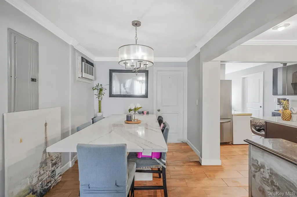22 Eisenhower Avenue Brentwood NY 11717