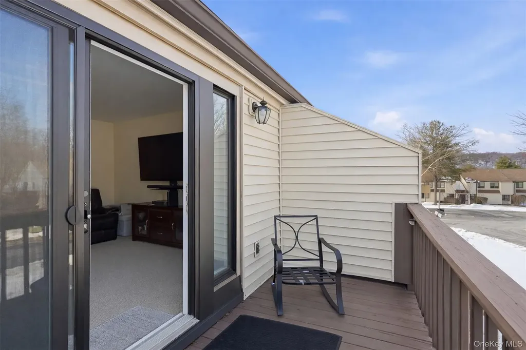 41 Jefferson Oval Yorktown Heights NY 10598