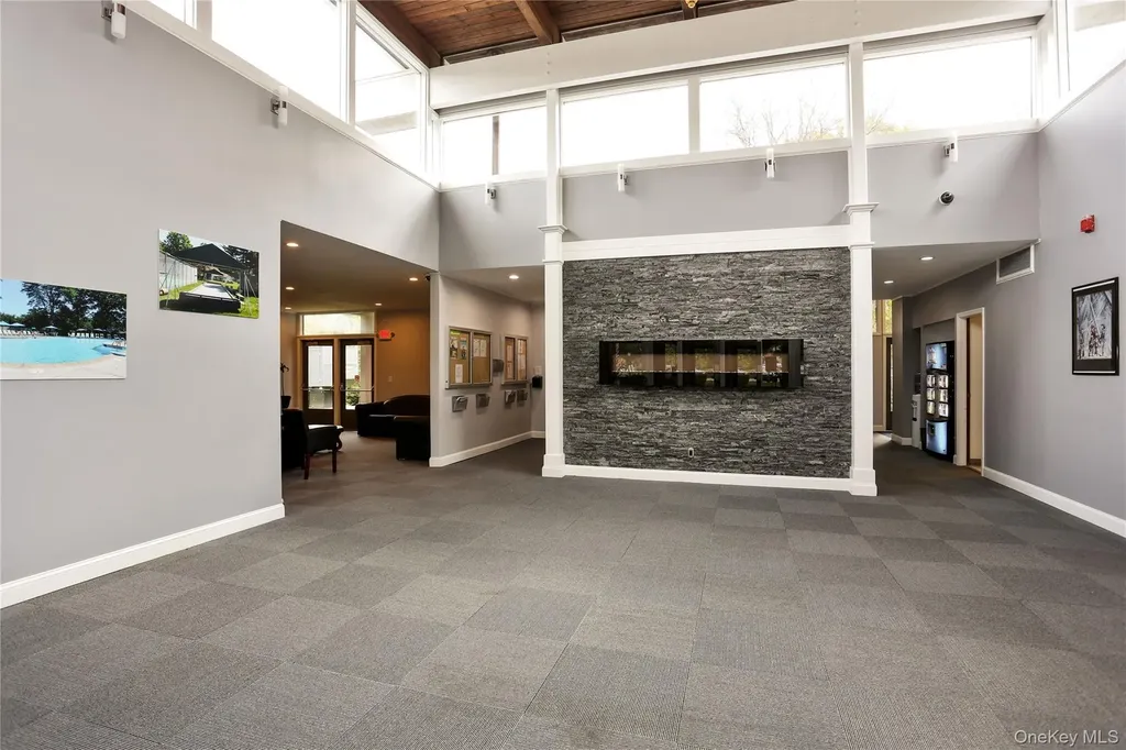 41 Jefferson Oval Yorktown Heights NY 10598
