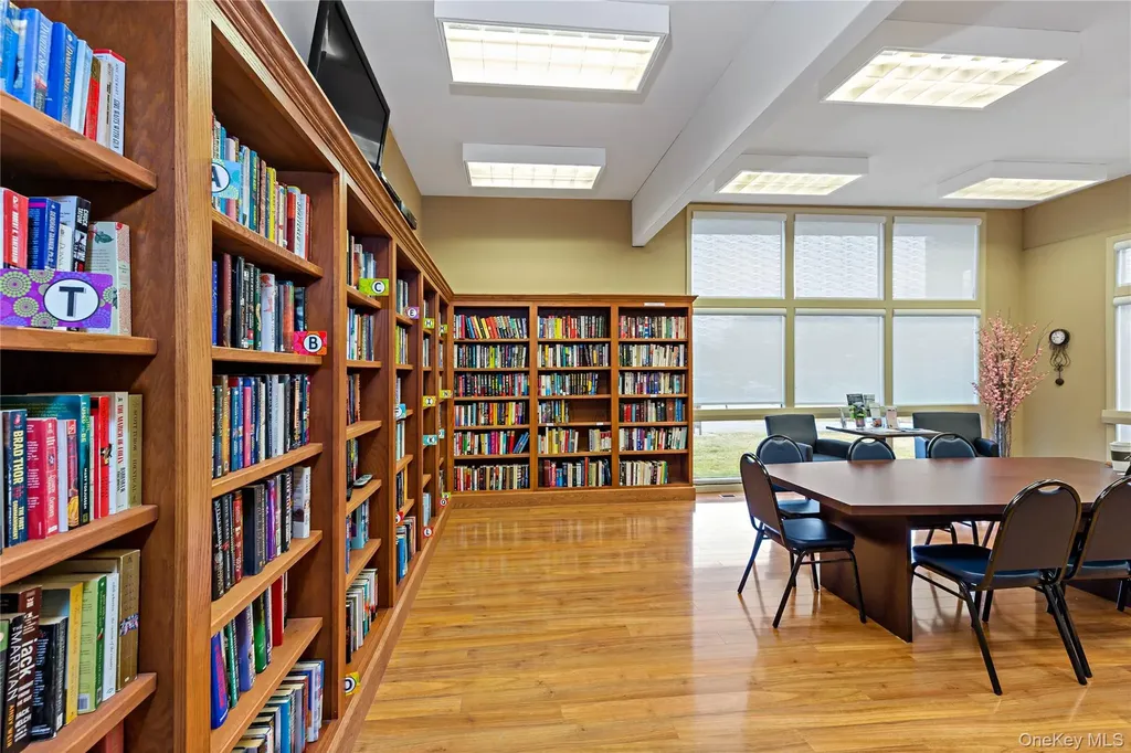 41 Jefferson Oval Yorktown Heights NY 10598