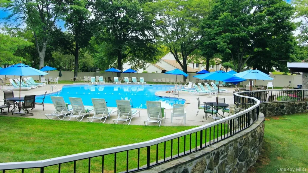 41 Jefferson Oval Yorktown Heights NY 10598