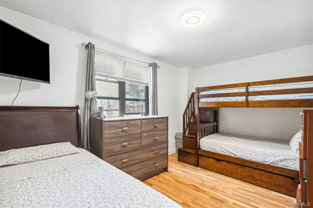 2835 Webb Avenue Bronx NY 10468