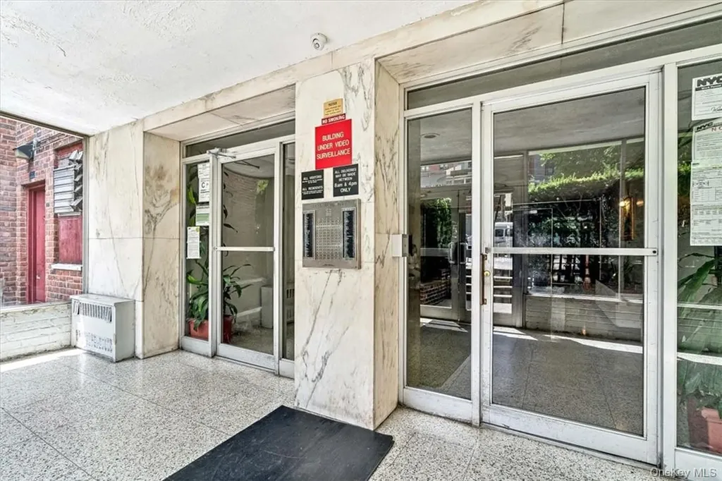 2835 Webb Avenue Bronx NY 10468