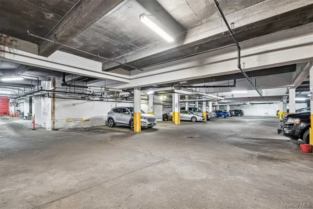 2835 Webb Avenue Bronx NY 10468