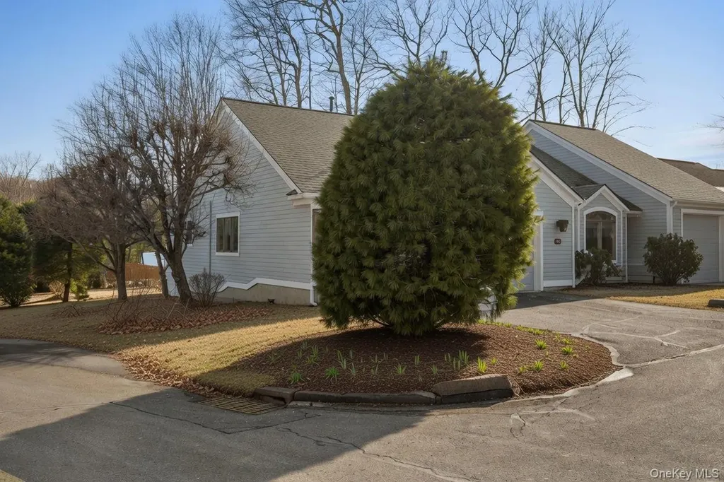 772 Heritage Hills Somers NY 10589