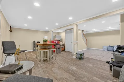 30 Lakeview Terrace Mahopac NY 10541