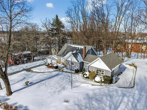 30 Lakeview Terrace Mahopac NY 10541