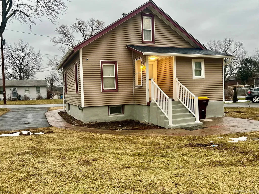 55 Hulse Avenue Middletown NY 10940