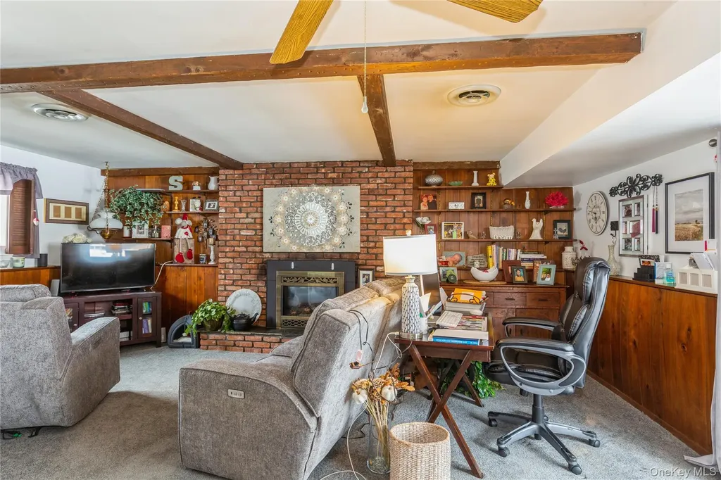 51 Forest Avenue West Babylon NY 11704