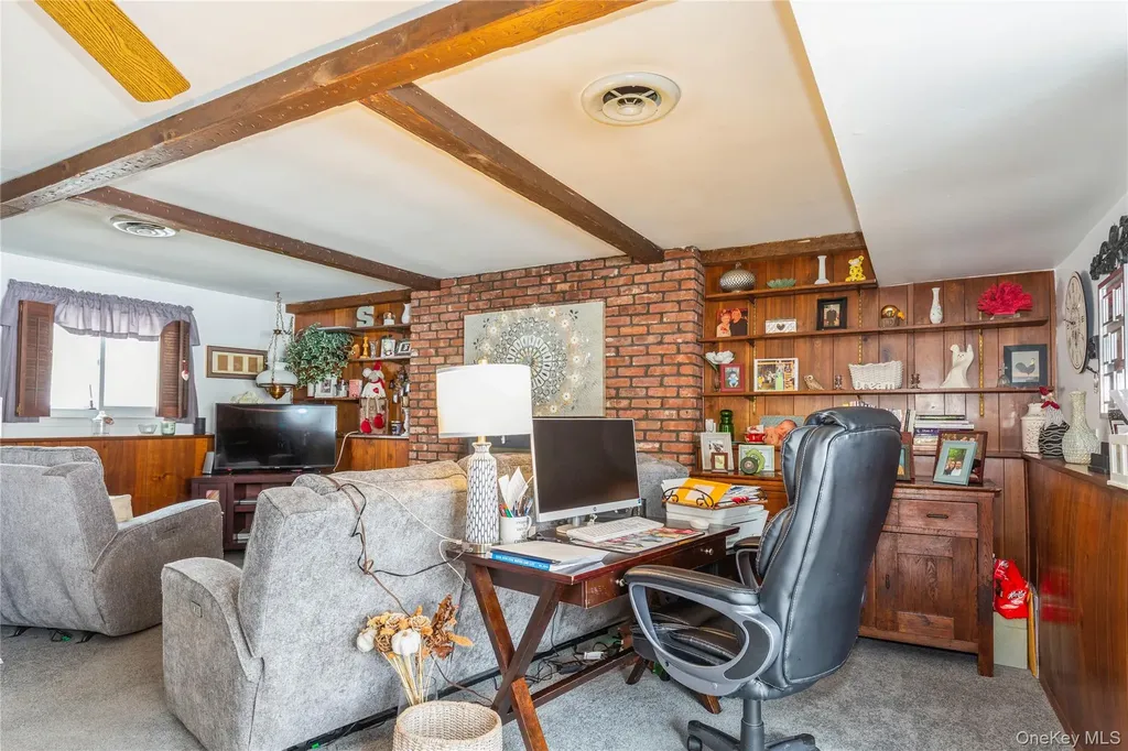 51 Forest Avenue West Babylon NY 11704