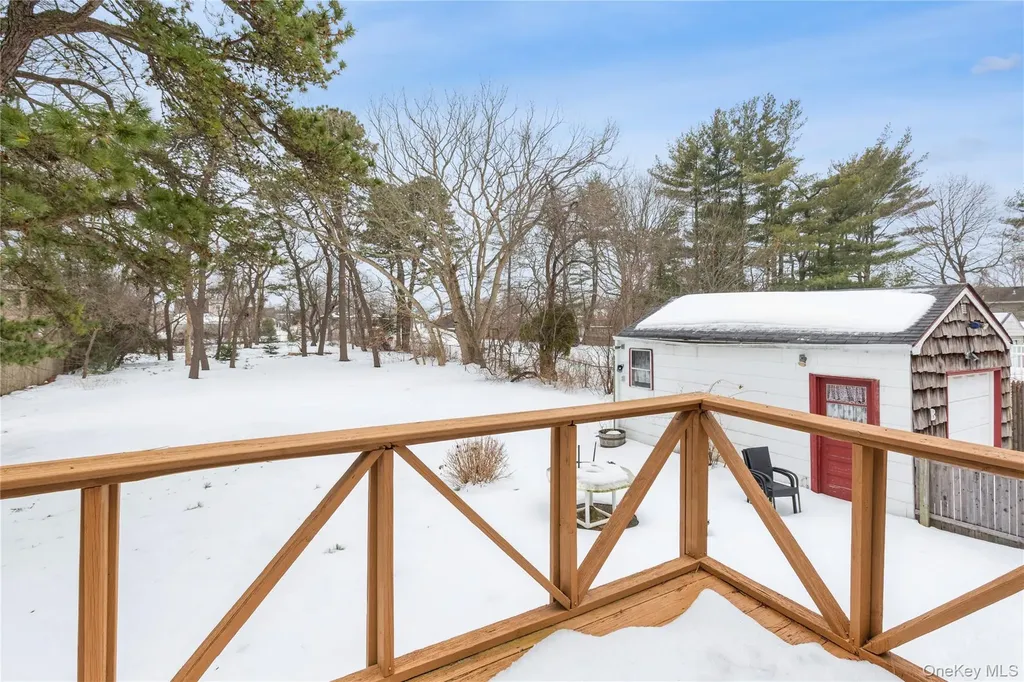 51 Forest Avenue West Babylon NY 11704