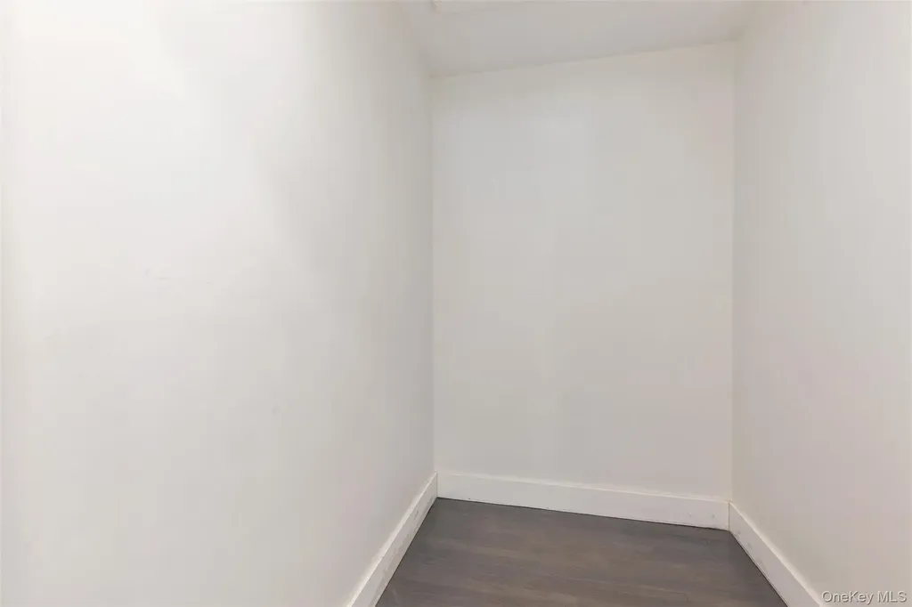 7 Magnolia Lane Miller Place NY 11764
