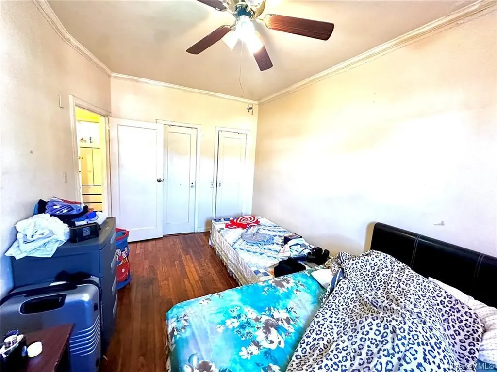 677 E 38th Street Brooklyn NY 11210