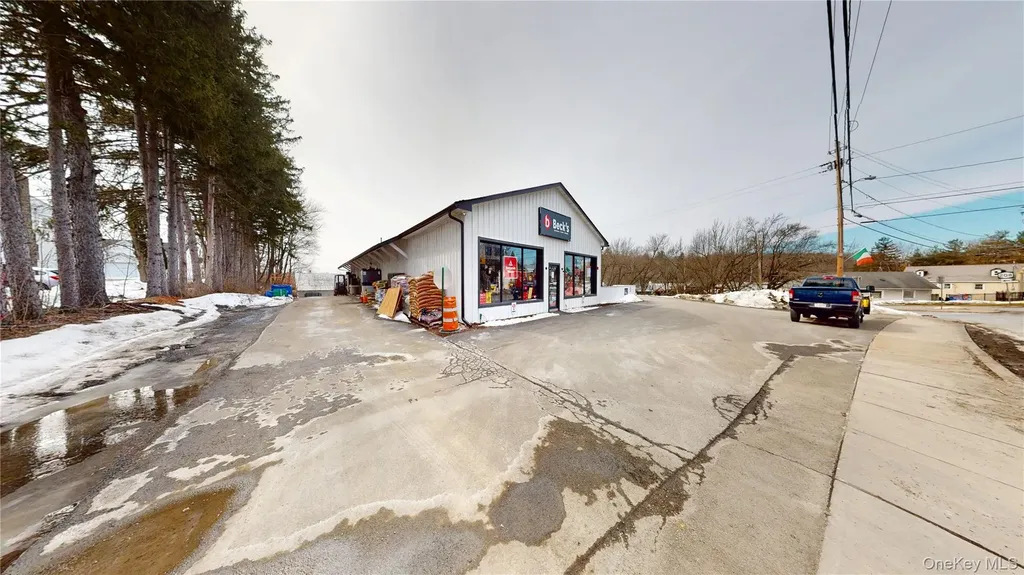 4 Bona Ventura Avenue Wallkill NY 12589