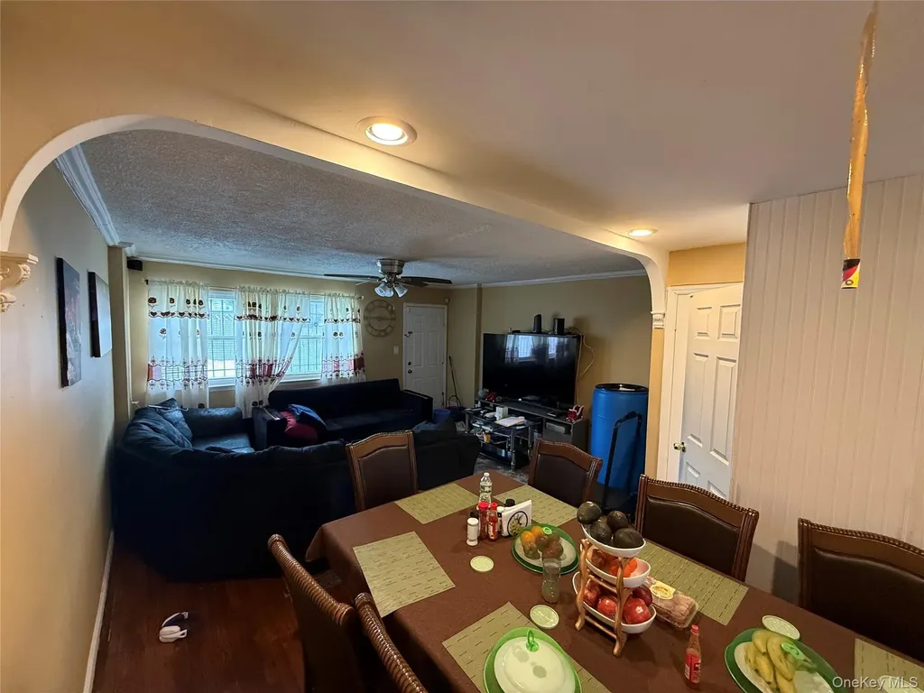 Springfield Gardens NY 11413