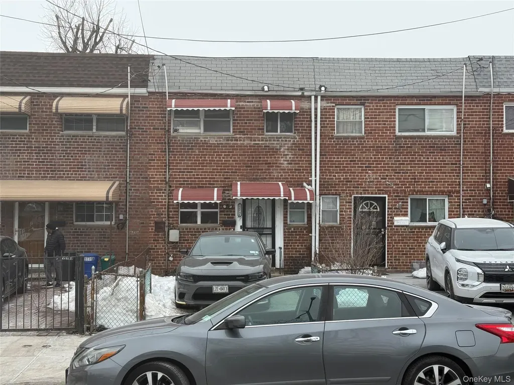 Springfield Gardens NY 11413