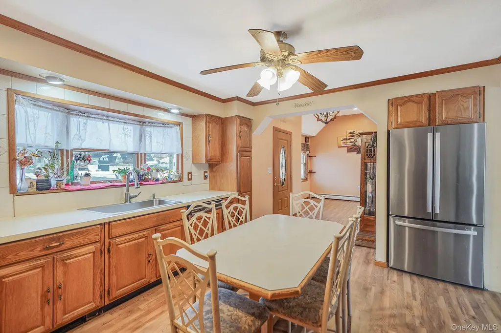 68 Coppersmith Road Levittown NY 11756