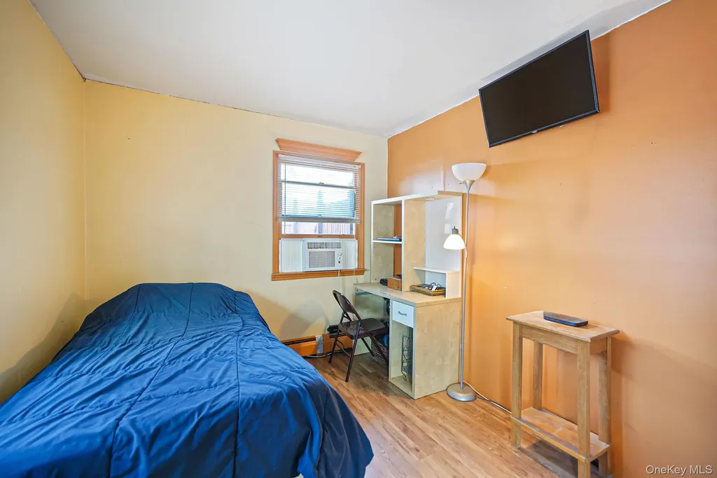 68 Coppersmith Road Levittown NY 11756
