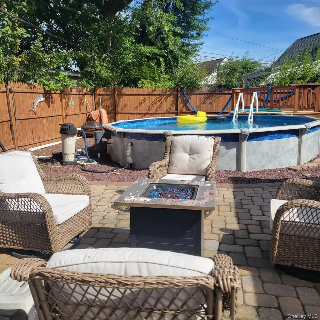68 Coppersmith Road Levittown NY 11756