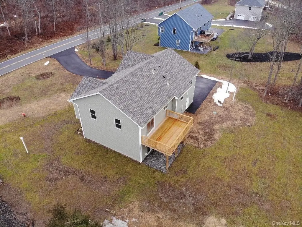 107 Robinson Lane Wappingers Falls NY 12590