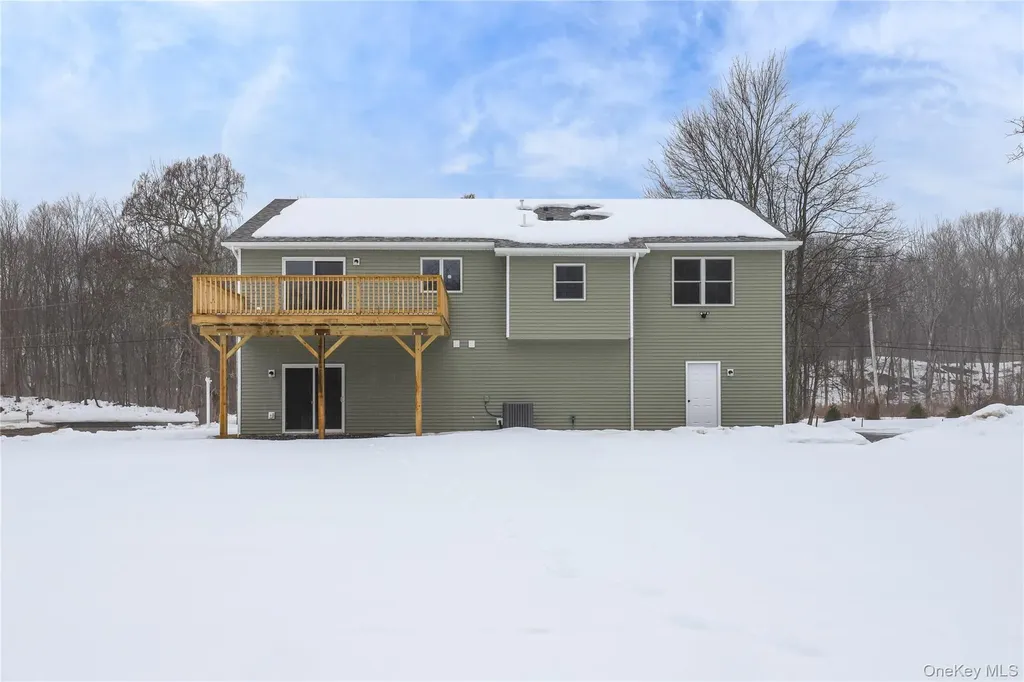 107 Robinson Lane Wappingers Falls NY 12590