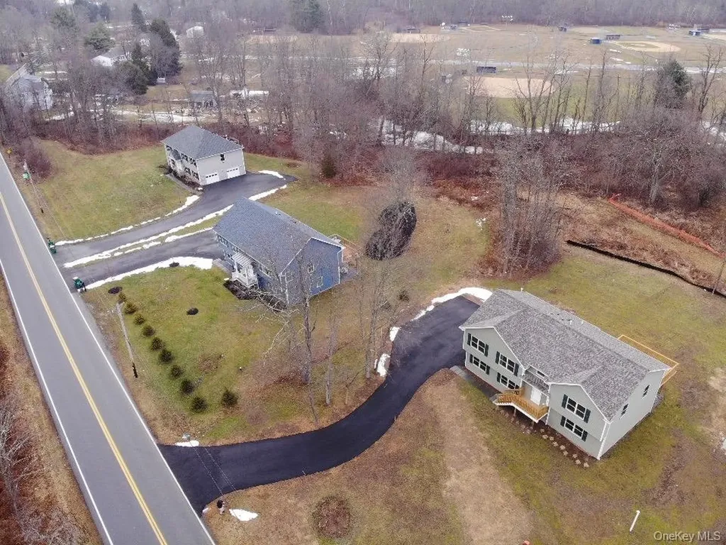 107 Robinson Lane Wappingers Falls NY 12590