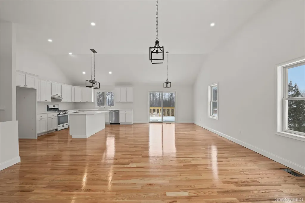 107 Robinson Lane Wappingers Falls NY 12590