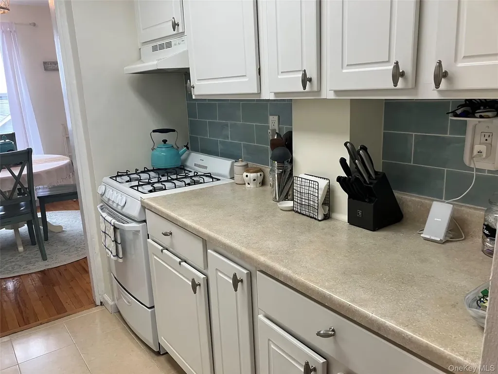 855 E Broadway Long Beach NY 11561