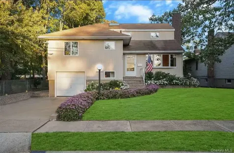 803 Virginia Avenue North Bellmore NY 11710