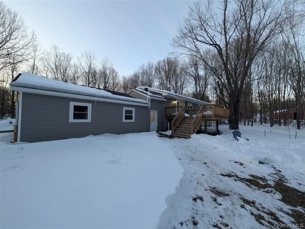 1407 State Route 208 Wallkill NY 12589