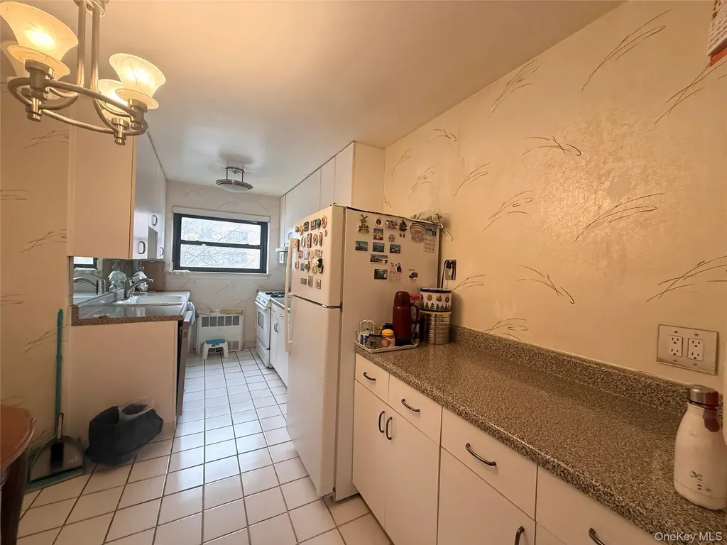 13825 31st Drive Flushing NY 11354