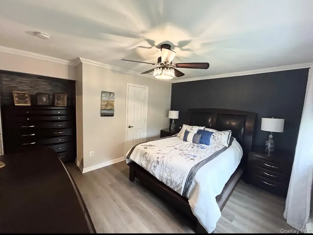 3 Norma Lane Kings Park NY 11754