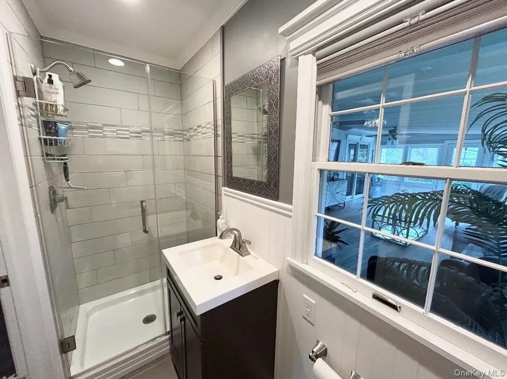 3 Norma Lane Kings Park NY 11754