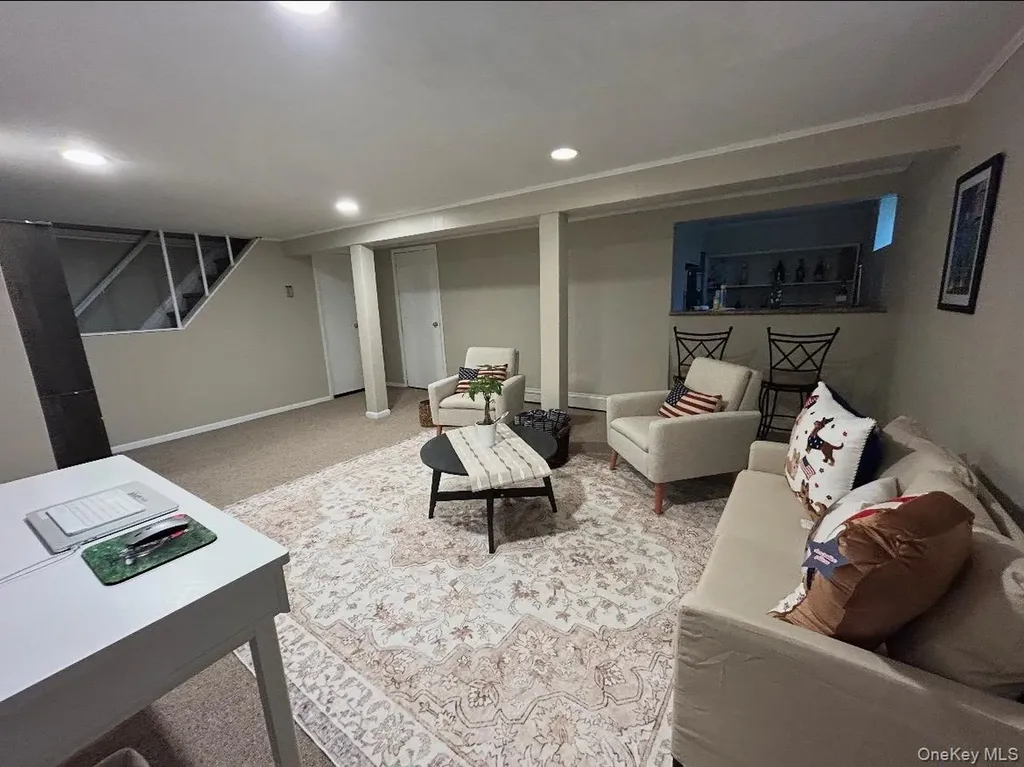 3 Norma Lane Kings Park NY 11754