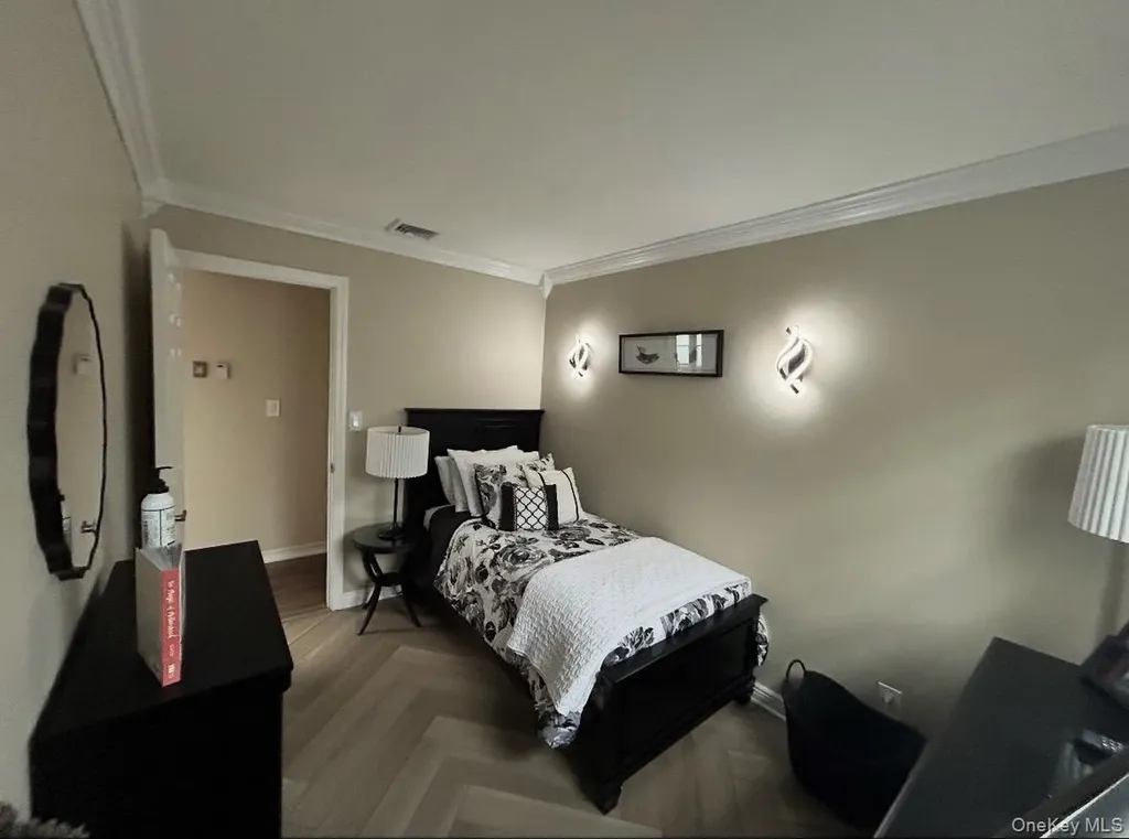 3 Norma Lane Kings Park NY 11754