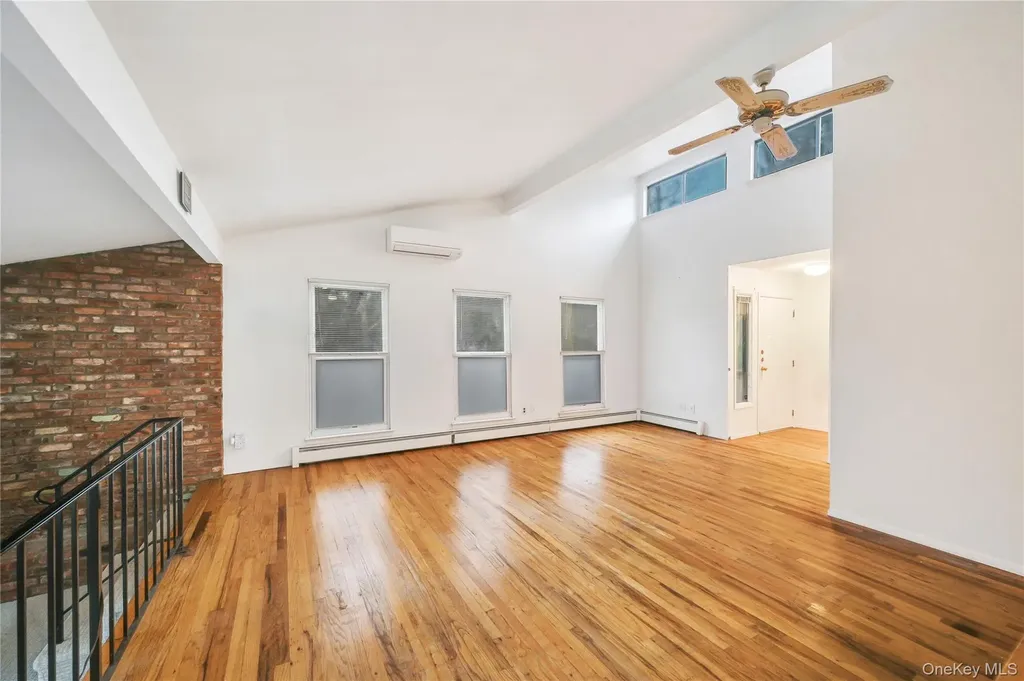 60 Hildreth Place East Hampton NY 11937