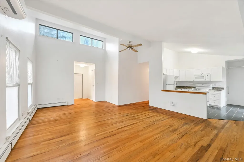60 Hildreth Place East Hampton NY 11937