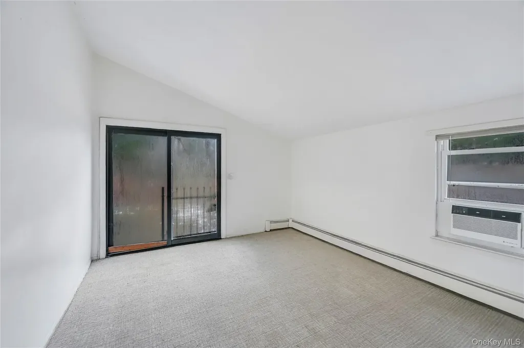 60 Hildreth Place East Hampton NY 11937