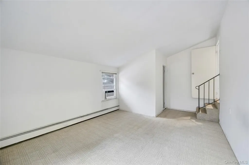 60 Hildreth Place East Hampton NY 11937