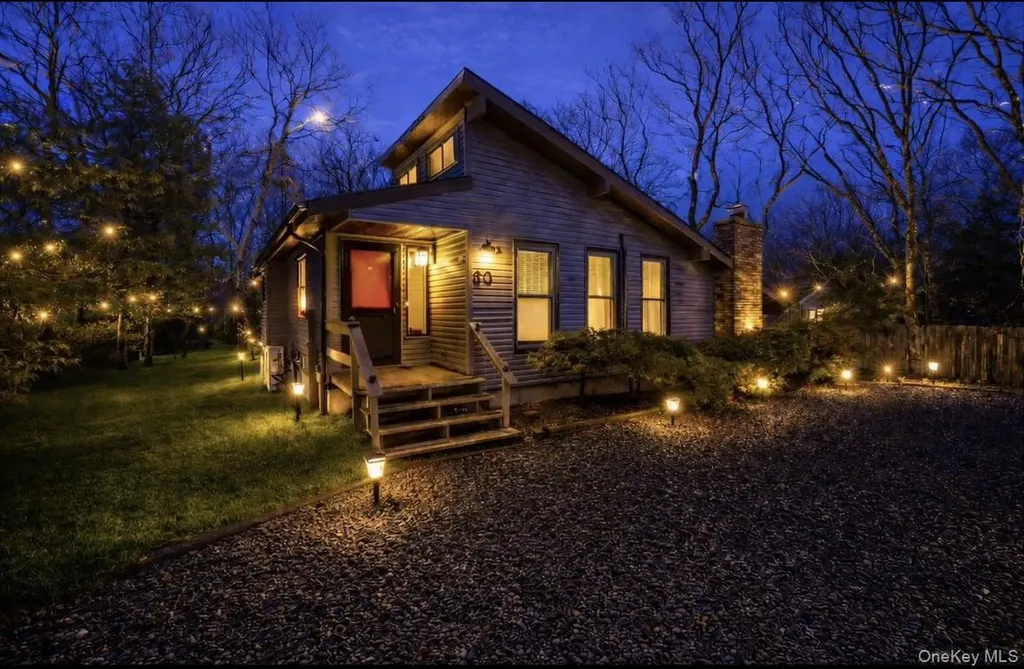60 Hildreth Place East Hampton NY 11937