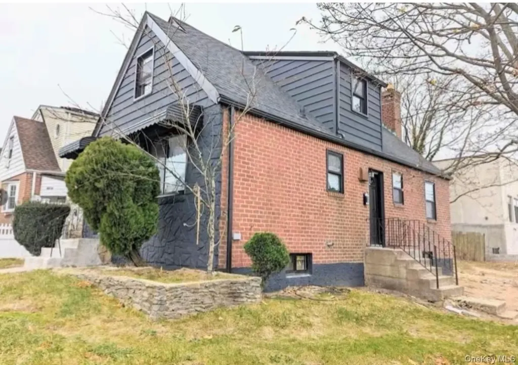 13003 Springfield Boulevard Laurelton NY 11413