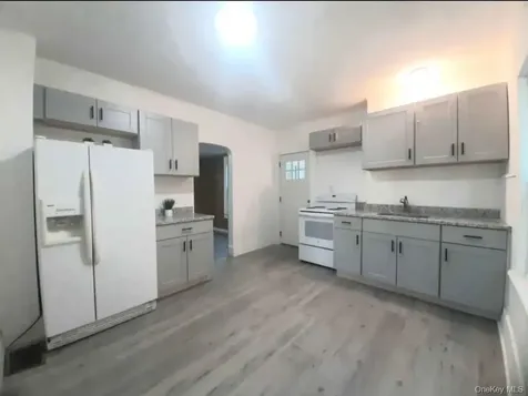 124 South Avenue Poughkeepsie NY 12601