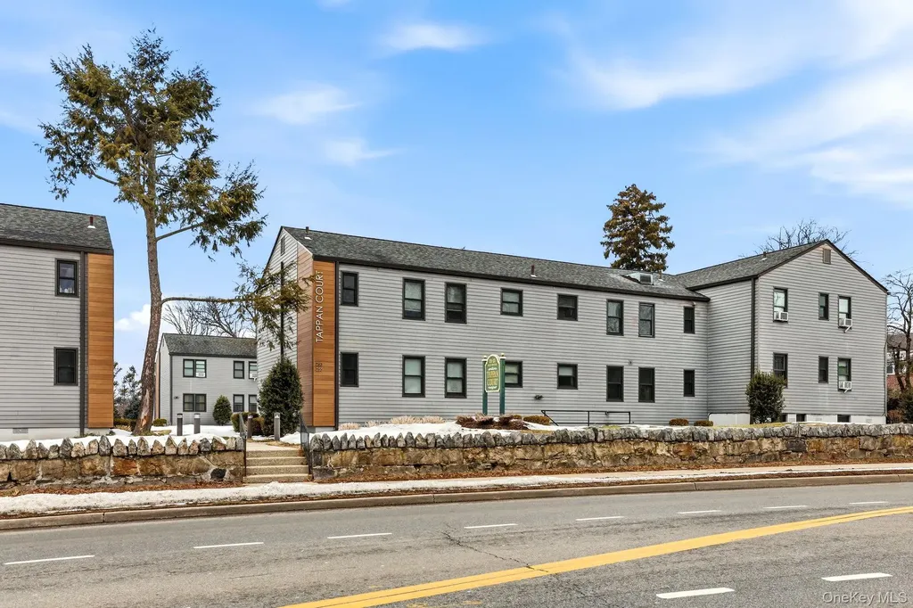 253 S Broadway Tarrytown NY 10591