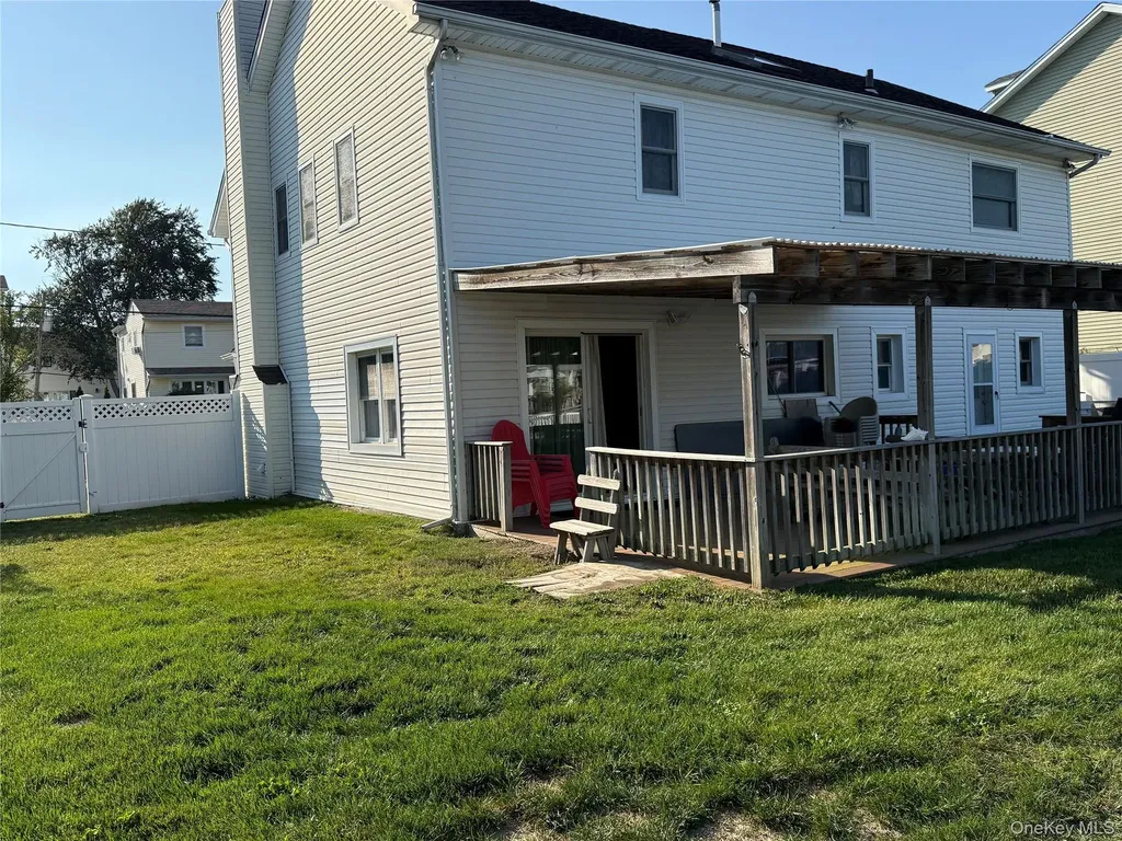 55 Lester Avenue Freeport NY 11520