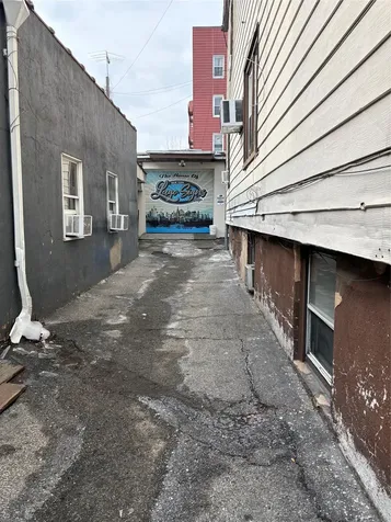 74 4th Street New Rochelle NY 10801