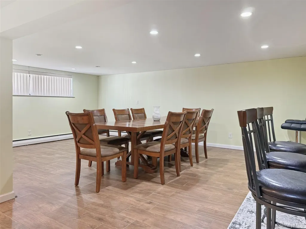 716 Park Lane Valley Stream NY 11581